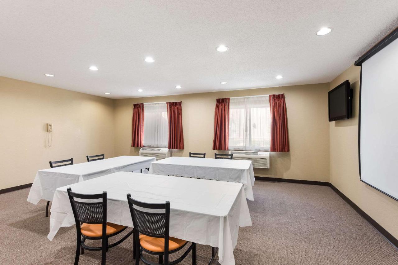 Upper Sandusky Quality Inn מראה חיצוני תמונה