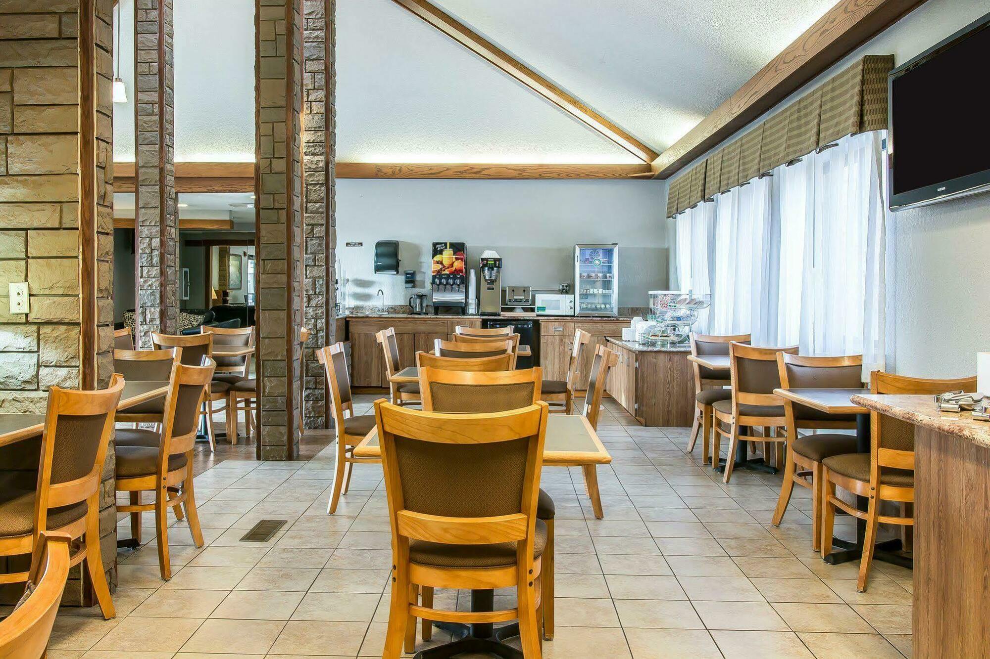 Upper Sandusky Quality Inn מראה חיצוני תמונה