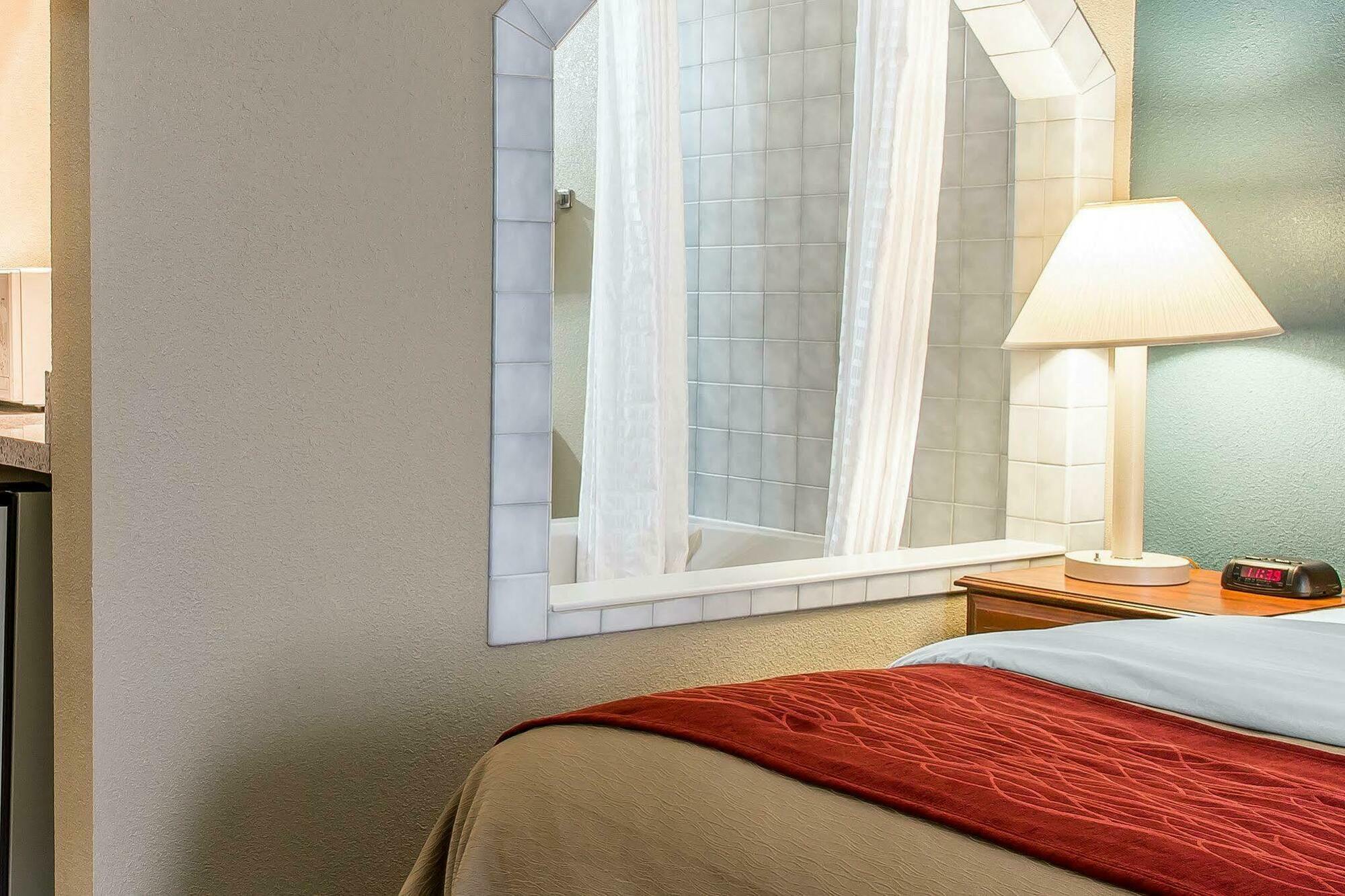 Upper Sandusky Quality Inn מראה חיצוני תמונה